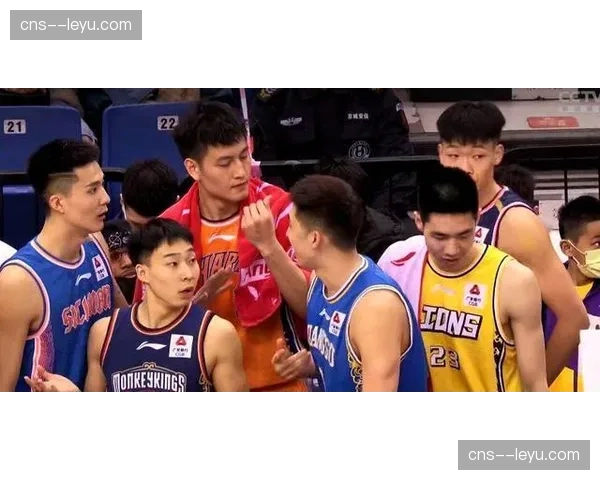 北京北汽主场响起“MVP”呼声，致敬老将方硕的关键三分